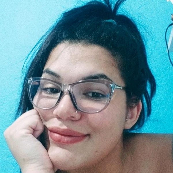 Marina - Professor de auxílio nas lições de casa - Ouro Fino (Minas Gerais)