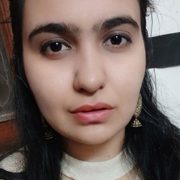 Veenu - Geography tutor - Delhi