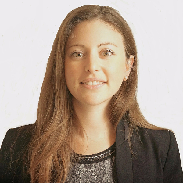 Indira - Prof de français - Nice