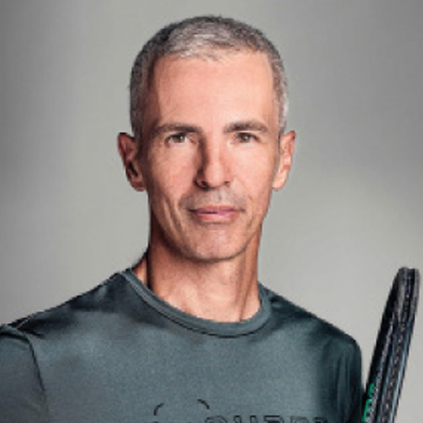 Hugues - Prof de tennis - Colombes