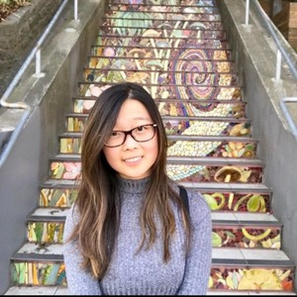 Zoe - Maths tutor - London