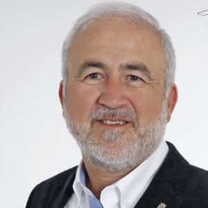 Hernando - Profe de economía - Albacete