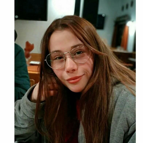Lara - prof de Matemáticas - Villa General Belgrano
