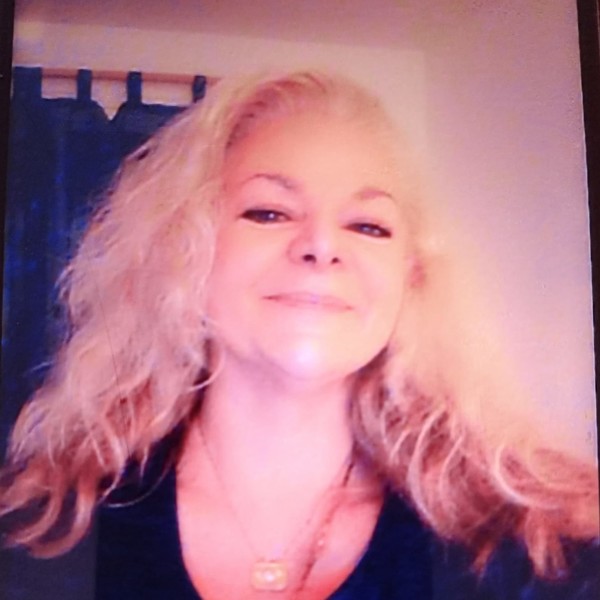 Marie Cécile - Prof de yoga - Orléans