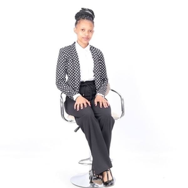 Bongiwe - Maths tutor - 