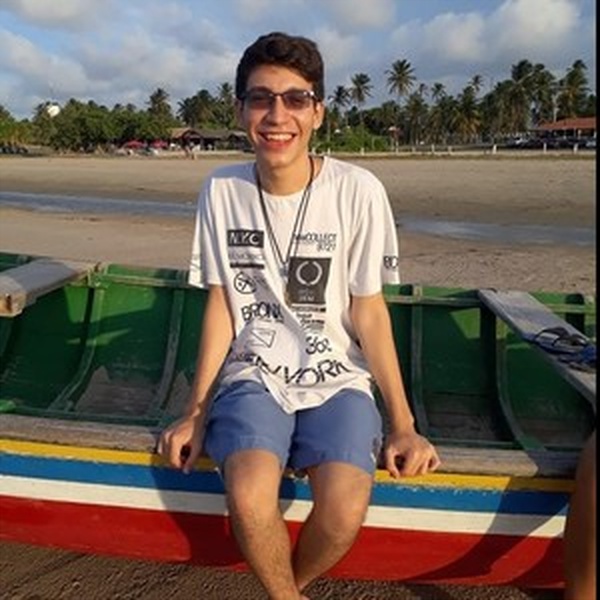 Christian - Professor de História (Ensino Superior) - Das Nações