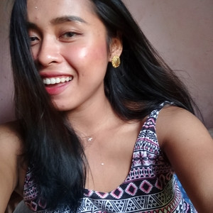 Made cendika dwi - Guru gimnastik - Sukasada