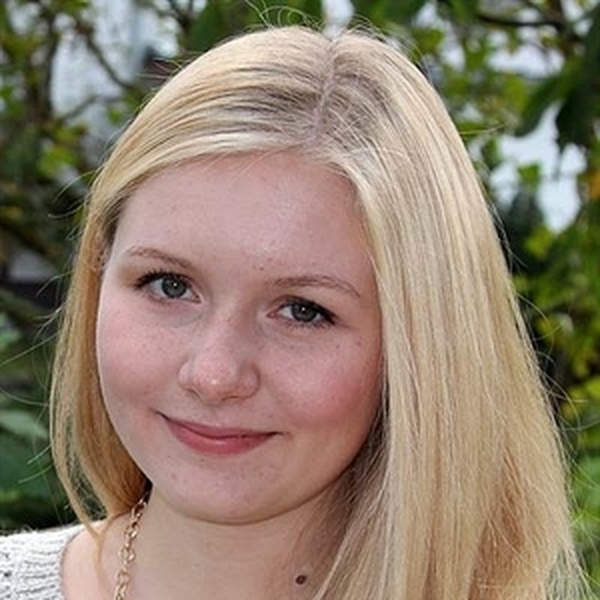 Alena - Geschichtslehrer/in - Frankfurt
