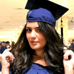 Dorra - Prof de finance - Paris