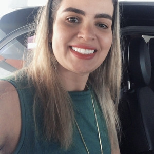 Katharine - Prof de explicações - Cascata do Imbuí