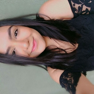 Leticia - Prof de estética - Aerolândia