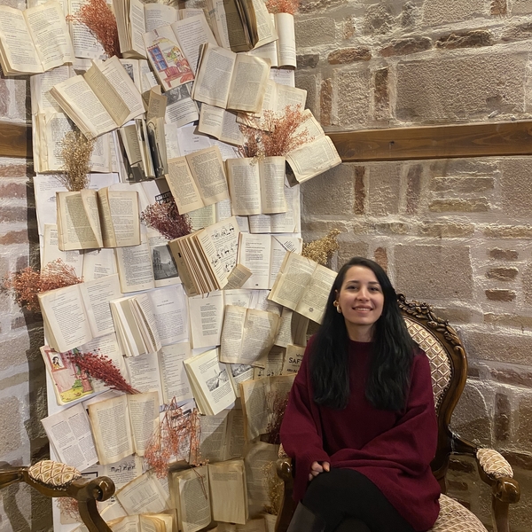 Hatice Hilal - Türkçe öğretmeni - 