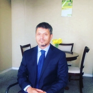 Ricardo - Profesor de gestión contable - Santiago