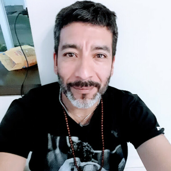 Julio - prof de Historia - Gran Buenos Aires