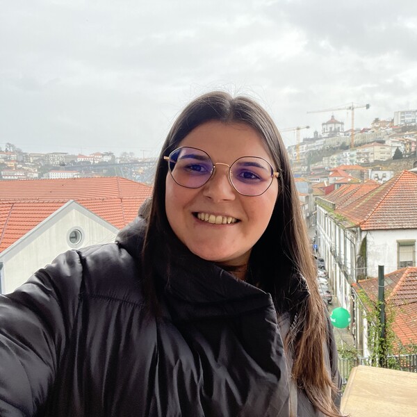 Ana Paula - Prof de apoio escolar - Braga