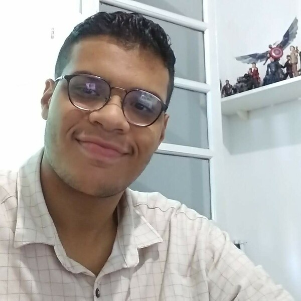 Lael - Prof de inglês - São João