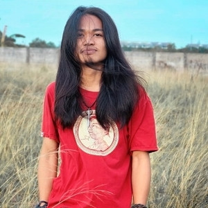 Andi - Guru photoshop - Makassar