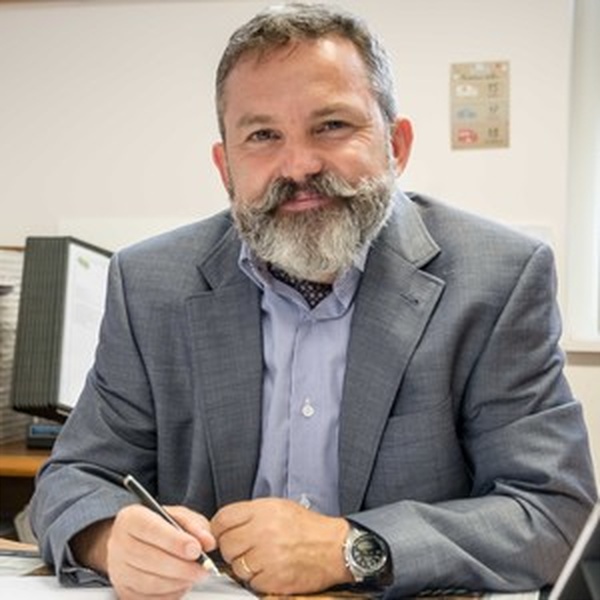 Yves - professeur d'aide aux devoirs - La Tronche