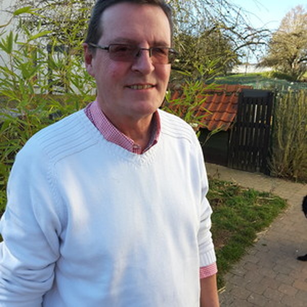 Eric - Prof de maths - Lasne