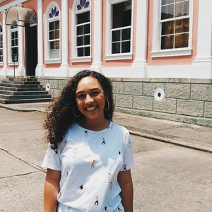 Larissa - Professor de inglês - Rio de Janeiro