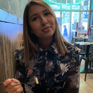 Ines - Prof de psychologie positive - Villeurbanne