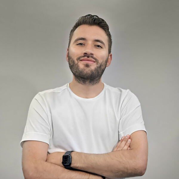 Sergio Alexander - Profe de diseño - Bogotá