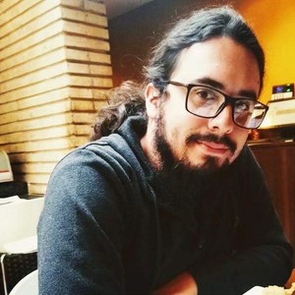 Daniel Felipe - Profe de ciencias sociales - Bogotá