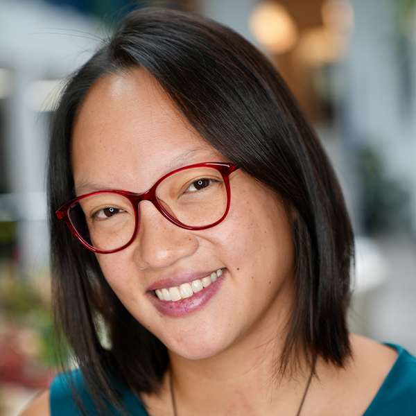 Thanh-Thao - Prof d'expression orale - français - Paris 10e