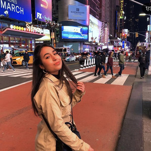 Wissal - Prof d'anglais - Charleroi