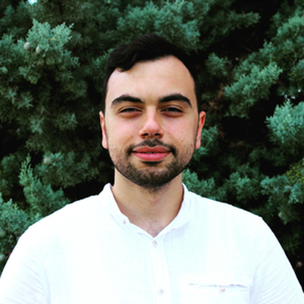 Şükrü - Türk dili ve edebiyatı öğretmeni - Konya