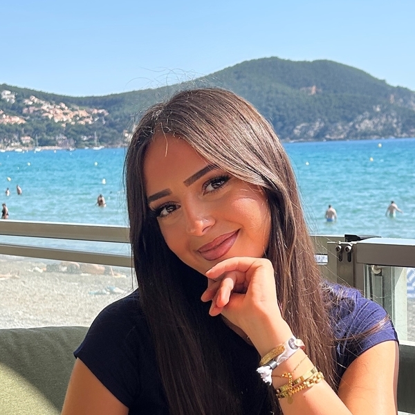 Gihane - Prof d'aide aux devoirs - Marseille