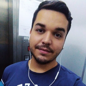 Douglas - Prof de português para estrangeiros - Centro