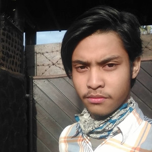 Faris Robbany - Guru gitar - Surabaya