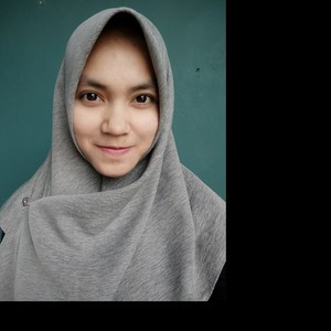 Dewi - Guru matematika - Jakarta
