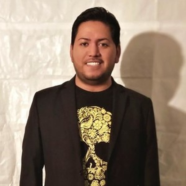 Moisés - Profesor de canto - CDMX