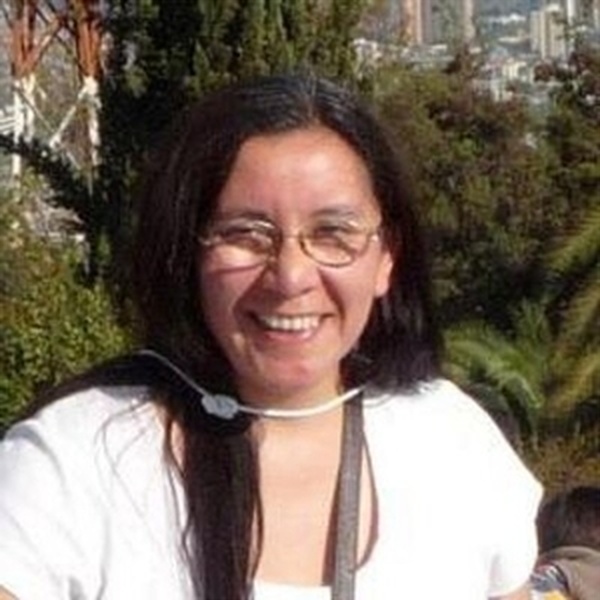Paola - profesor de ecología - Santiago