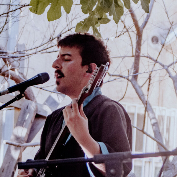 Vicente - Prof guitarra - Valparaíso