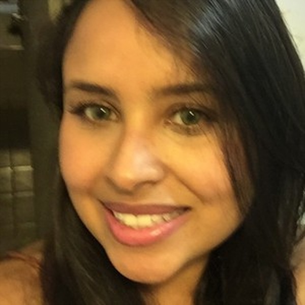 Raysa - Professor de português - Valinhos (São Paulo)