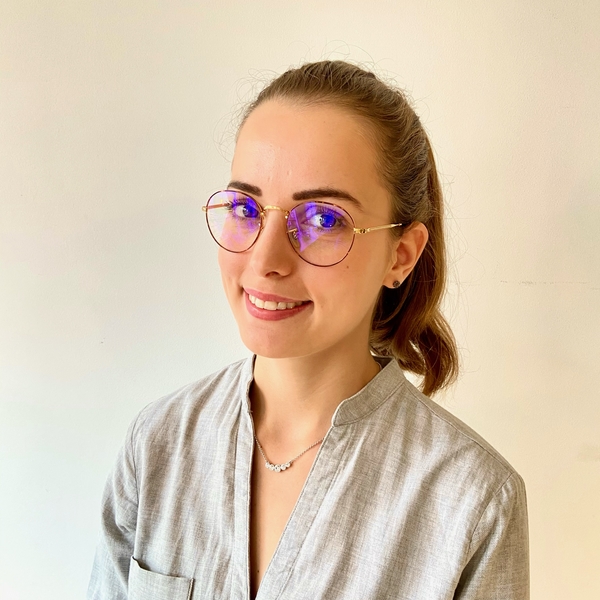 Lise - Prof de maths - Saintry-sur-Seine