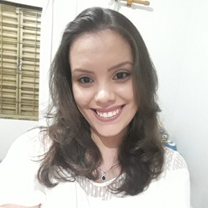 Maria Carolina - Prof de direito penal - Vila Esperanca