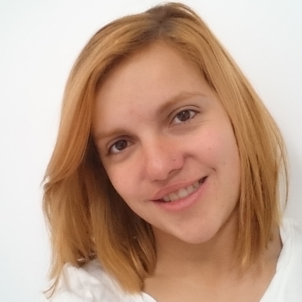 Paola - Spanish tutor - Albion Park