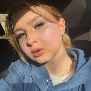 Ruby - Make-up tutor - Bisley