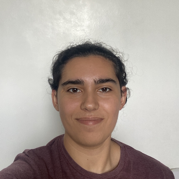 Sofia - Prof de dessin - Sainte-Eulalie