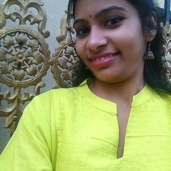 Akshita - Geography tutor - New Delhi