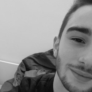 Yohan - Prof d'aide aux devoirs - Lacajunte