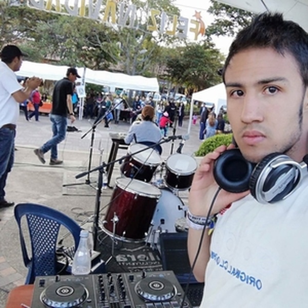 Rhonal - profesor de musicales - La Calera