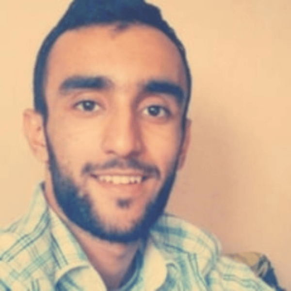 Hassan - Prof d'initiation internet - Lyon