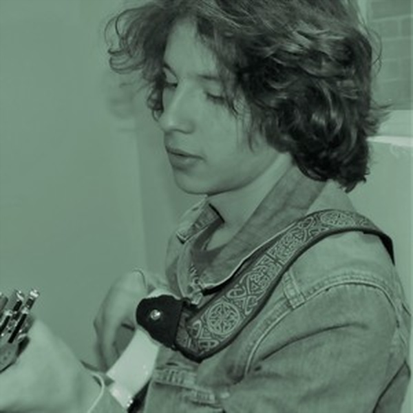 Santiago - Profesor de musical - Bogotá