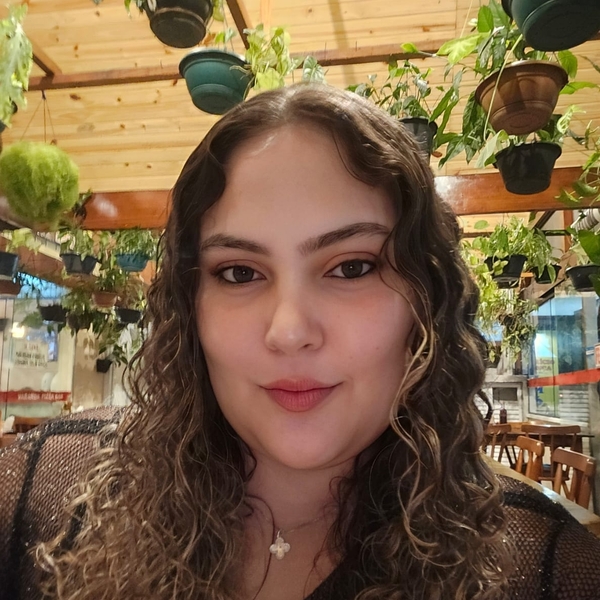 Julia - Professor de reforço escolar - Barueri