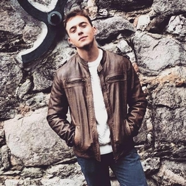Corentin - Prof de maths - Saint-Priest